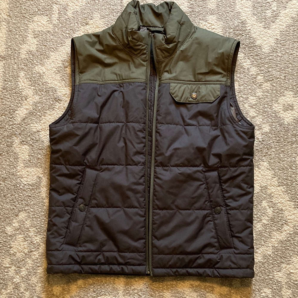 United By Blue Olive and charcoal bison down insulated vest M